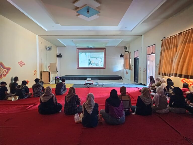 Merawat Nalar Kritis Gerakan Mahasiswa Lewat Film “Gie”